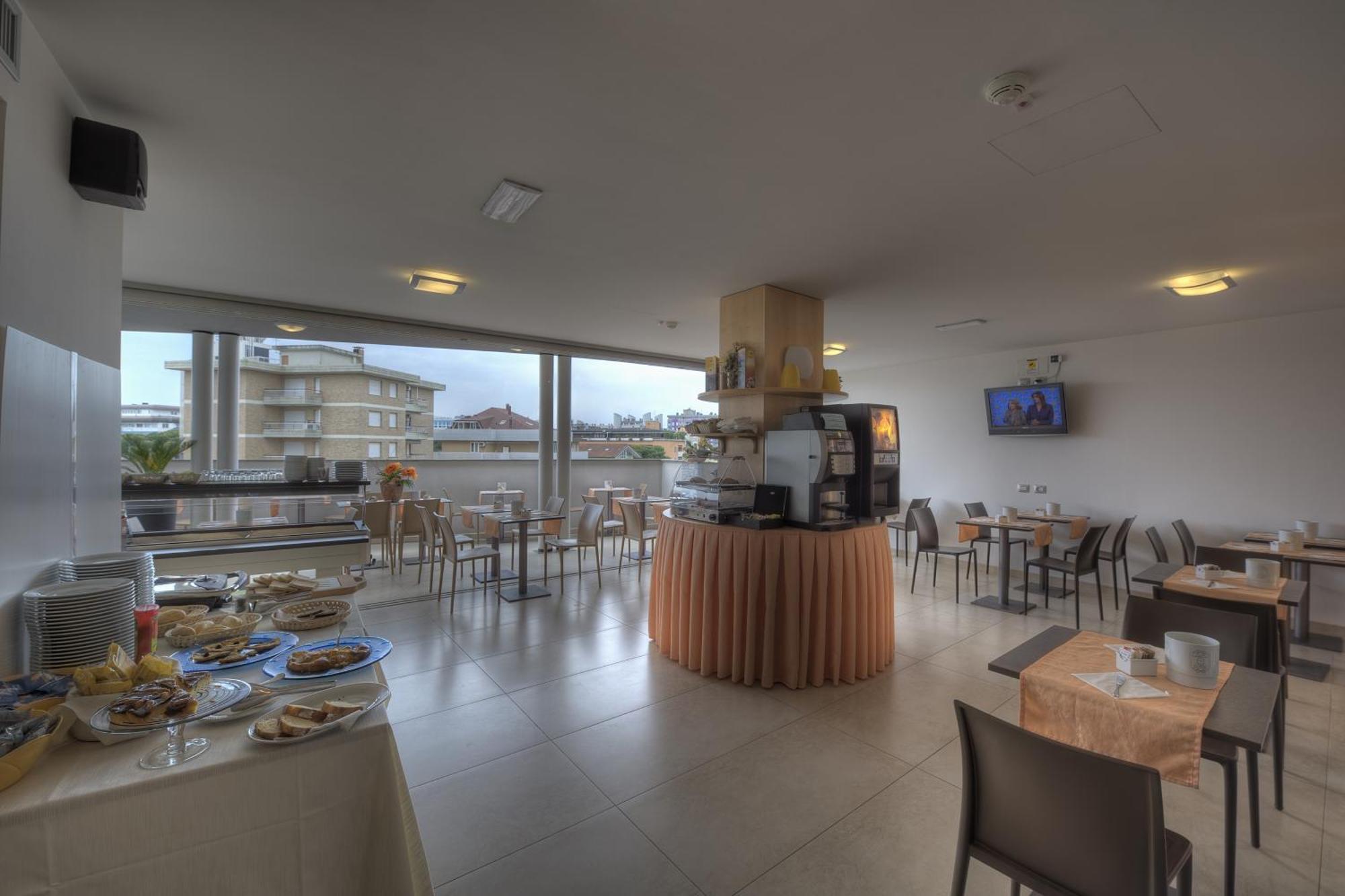 Hotel Pasha Lignano Sabbiadoro Extérieur photo