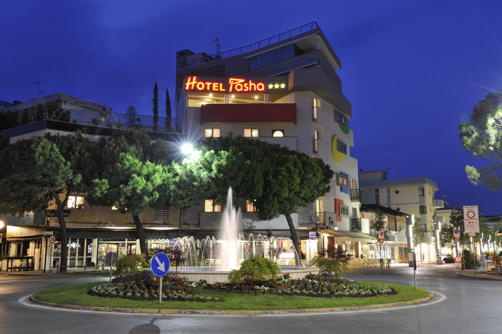 Hotel Pasha Lignano Sabbiadoro Extérieur photo