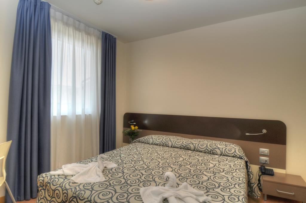 Hotel Pasha Lignano Sabbiadoro Extérieur photo