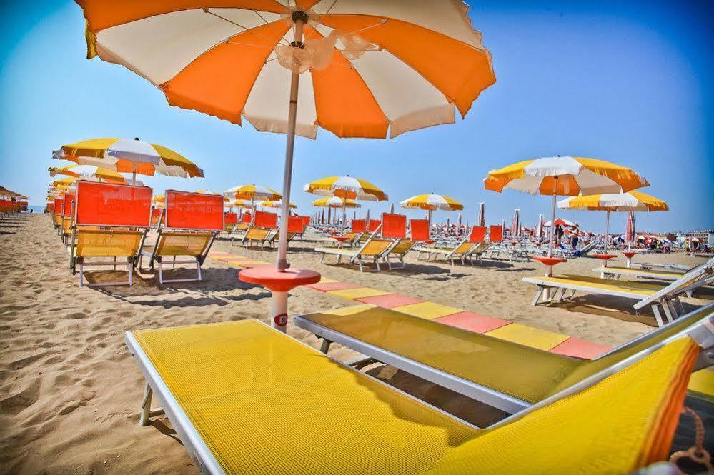 Hotel Pasha Lignano Sabbiadoro Extérieur photo