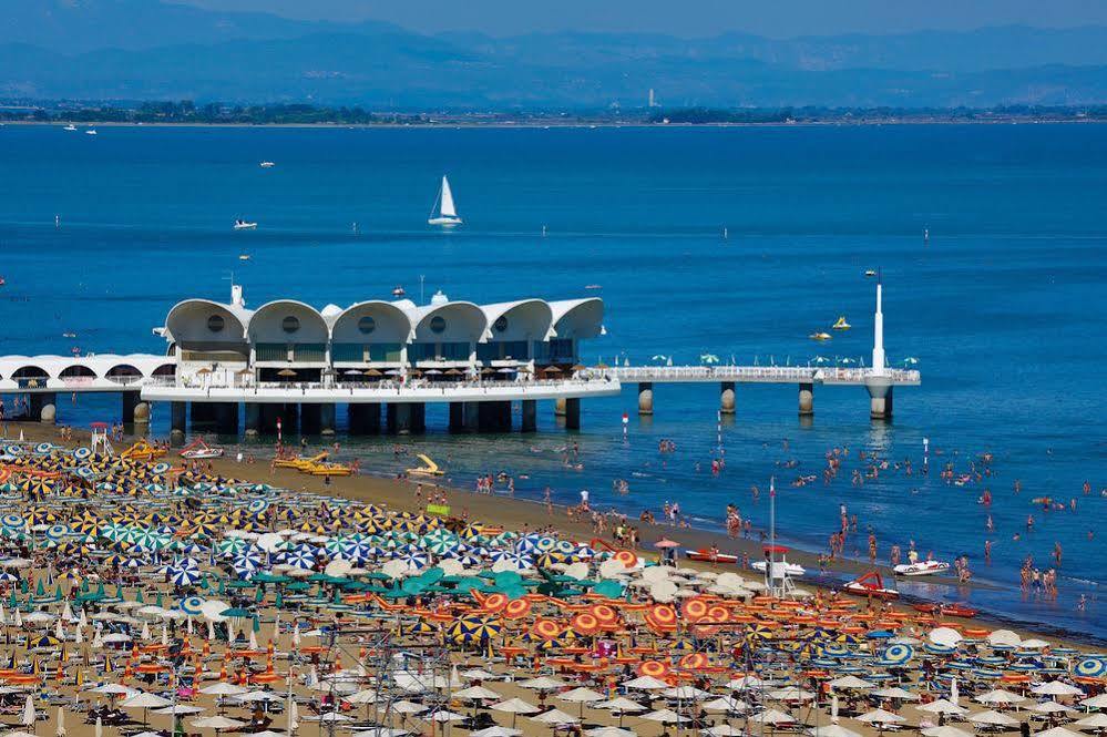 Hotel Pasha Lignano Sabbiadoro Extérieur photo